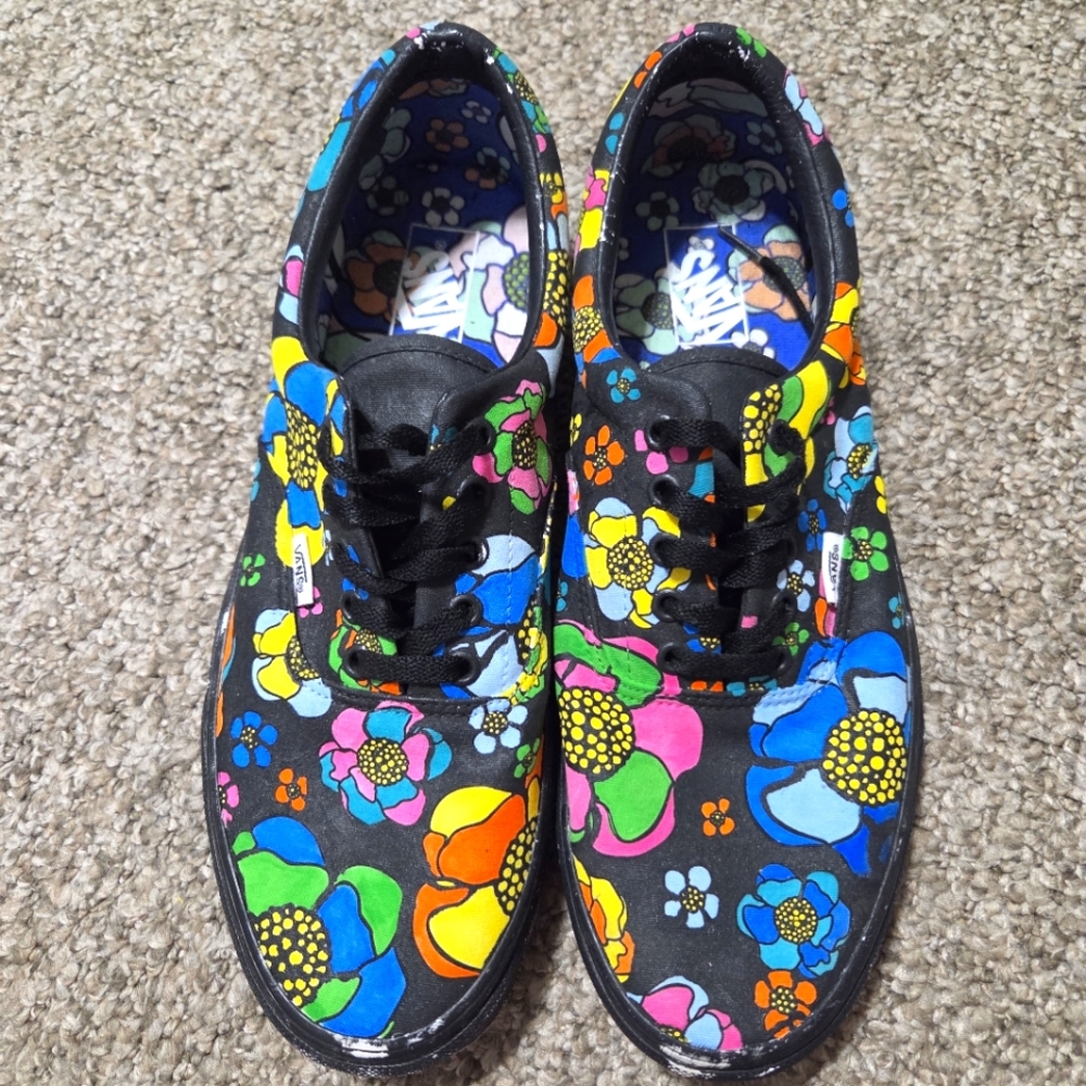 Vans Era U-Color Black‎ Floral MENS Size 12 Skate Shoes - Picture 2 of 15